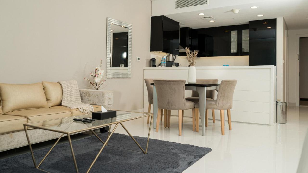 Oskena Vacation Homes-damac Maison Canal View Apartment *