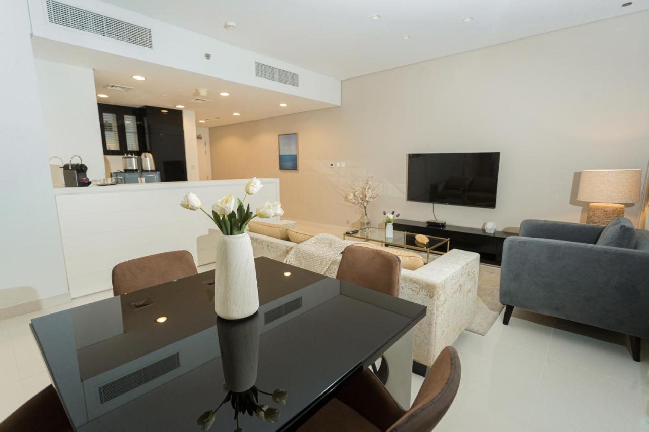 Oskena Vacation Homes-damac Maison Canal View Apartment