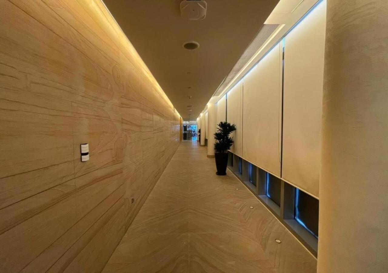 Apartment Deluxe - Address Mall -the Dubai