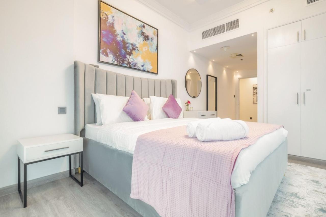 Luxury 5 Mins From The Palm Apartment *