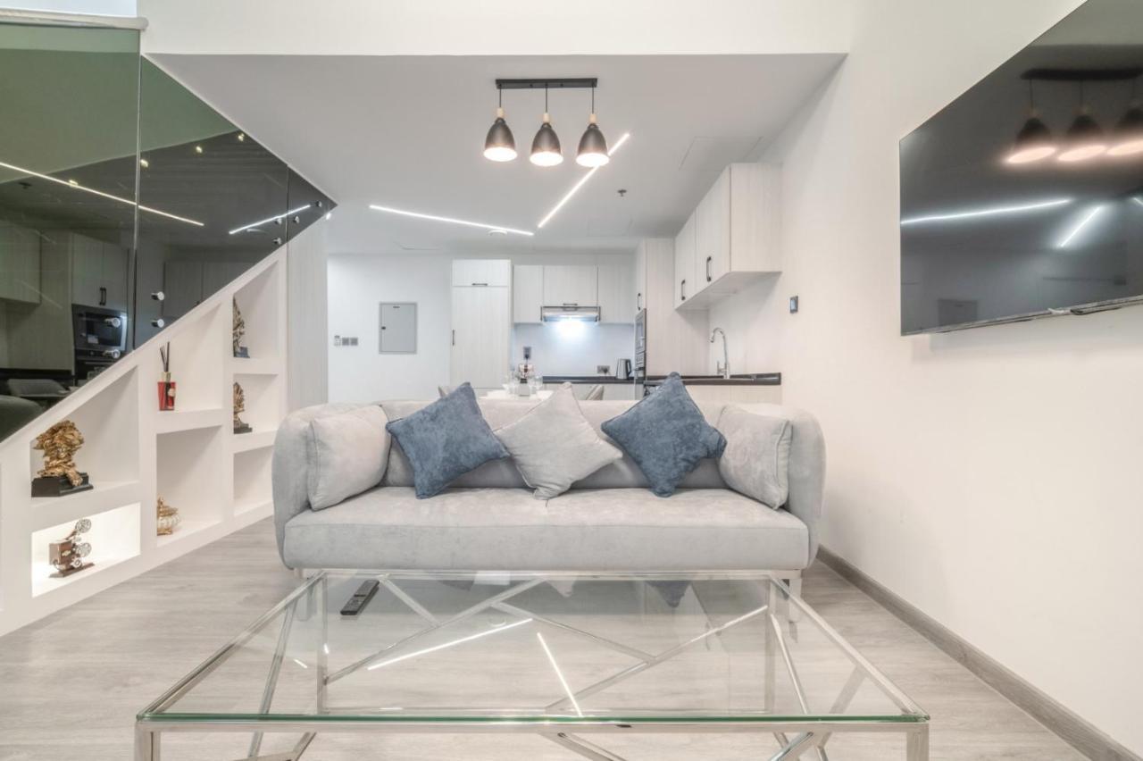 Luxury 5 Mins From The Palm Dubai
