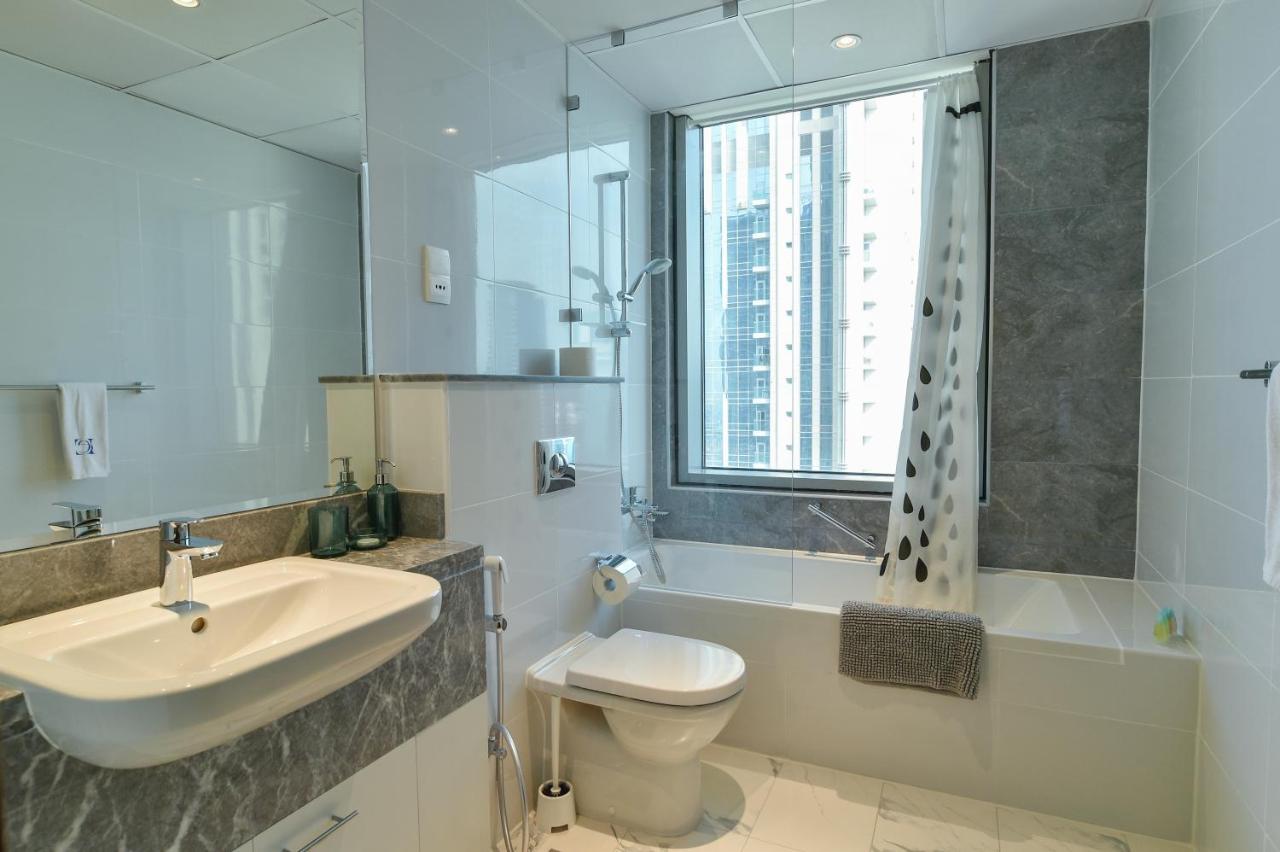 Apartment Luxury Escapes - View Of Canal & Burj Khalifa 1br Large Premium - Amna Tower