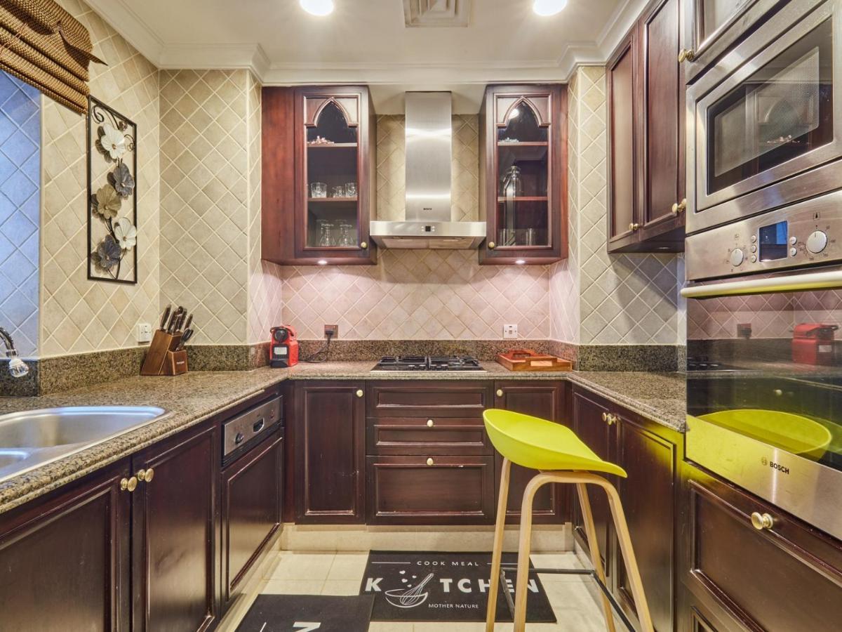 Burj Khalifa Partial View Peak Living Luxury 2br Souk Al-bahar Beside Mall-golden Homes Apartment