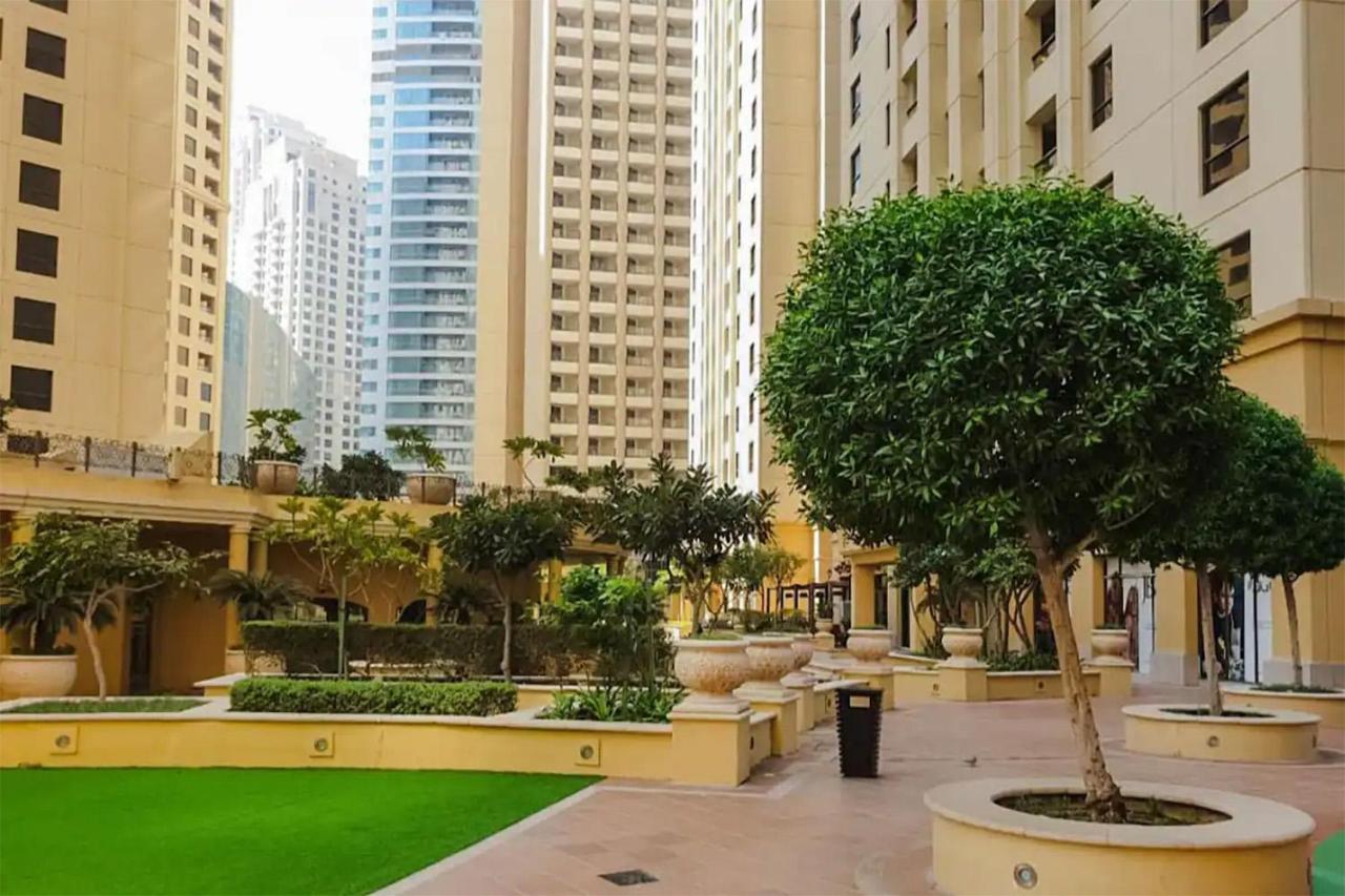 Elan Rimal4 Suites *