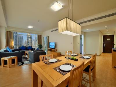 Aparthotel Oaks Liwa Heights 3*