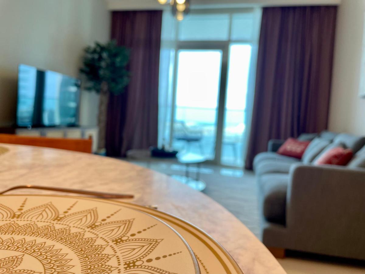 Dar Vacation - Luxury White & Badge 1bdr Palm View *