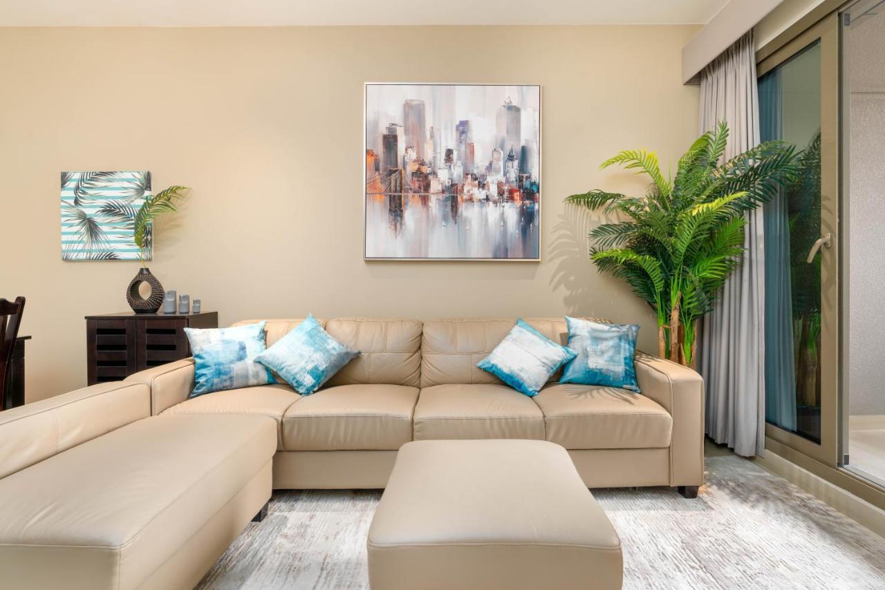 Apartment Ultimate / Downtown / Brand New / 5 Min Drive From Mall / Near Park Dubai