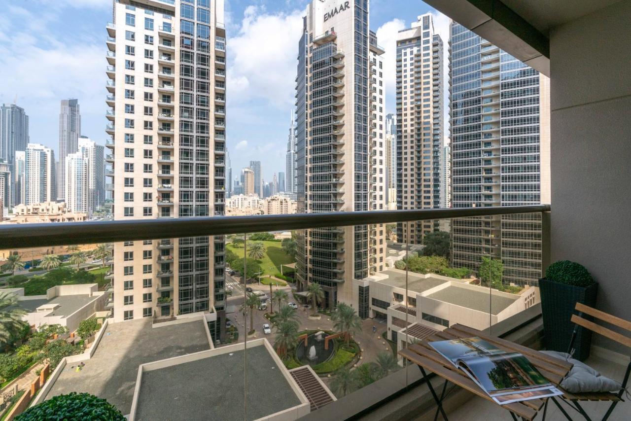 Ultimate / Downtown / Brand New / 5 Min Drive From Mall / Near Park Apartment *