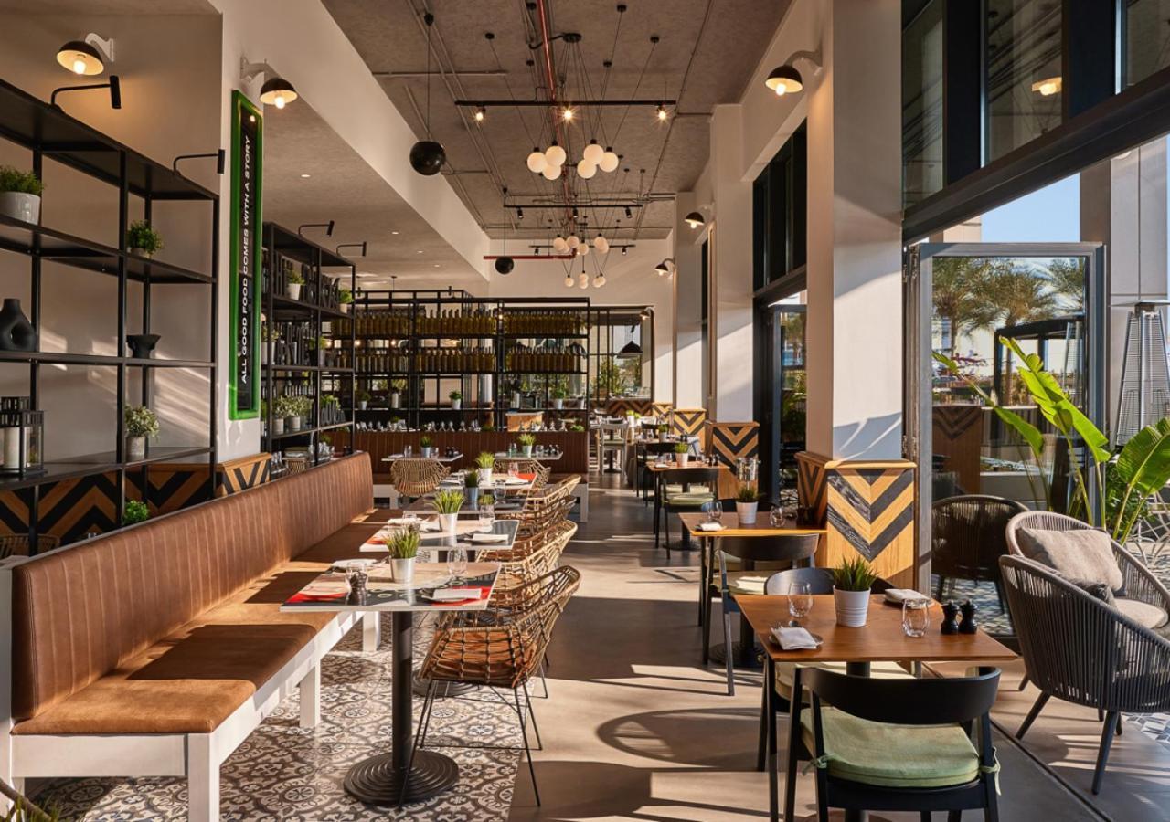 Voco The Palm By Ihg Hotel Dubai