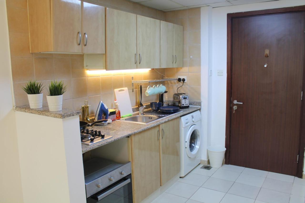 Bright, Spacious And Cozy Apartment Dubai