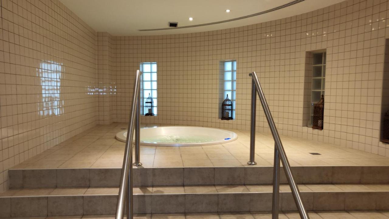 Marina 1 Bedroom Apt. Walking Distance Jbr. Apartment