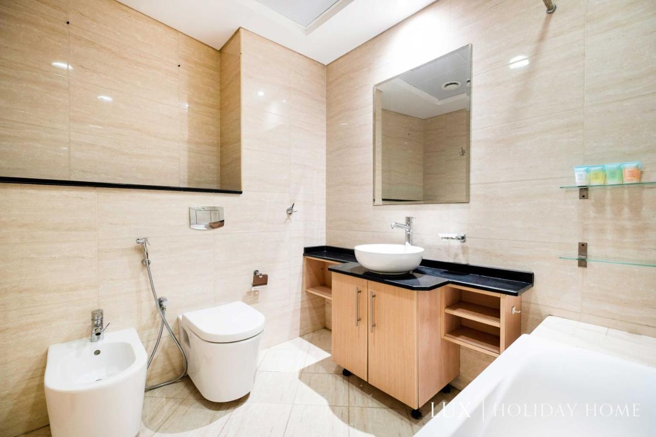Lux The Executive Ocean View 2 * Dubai