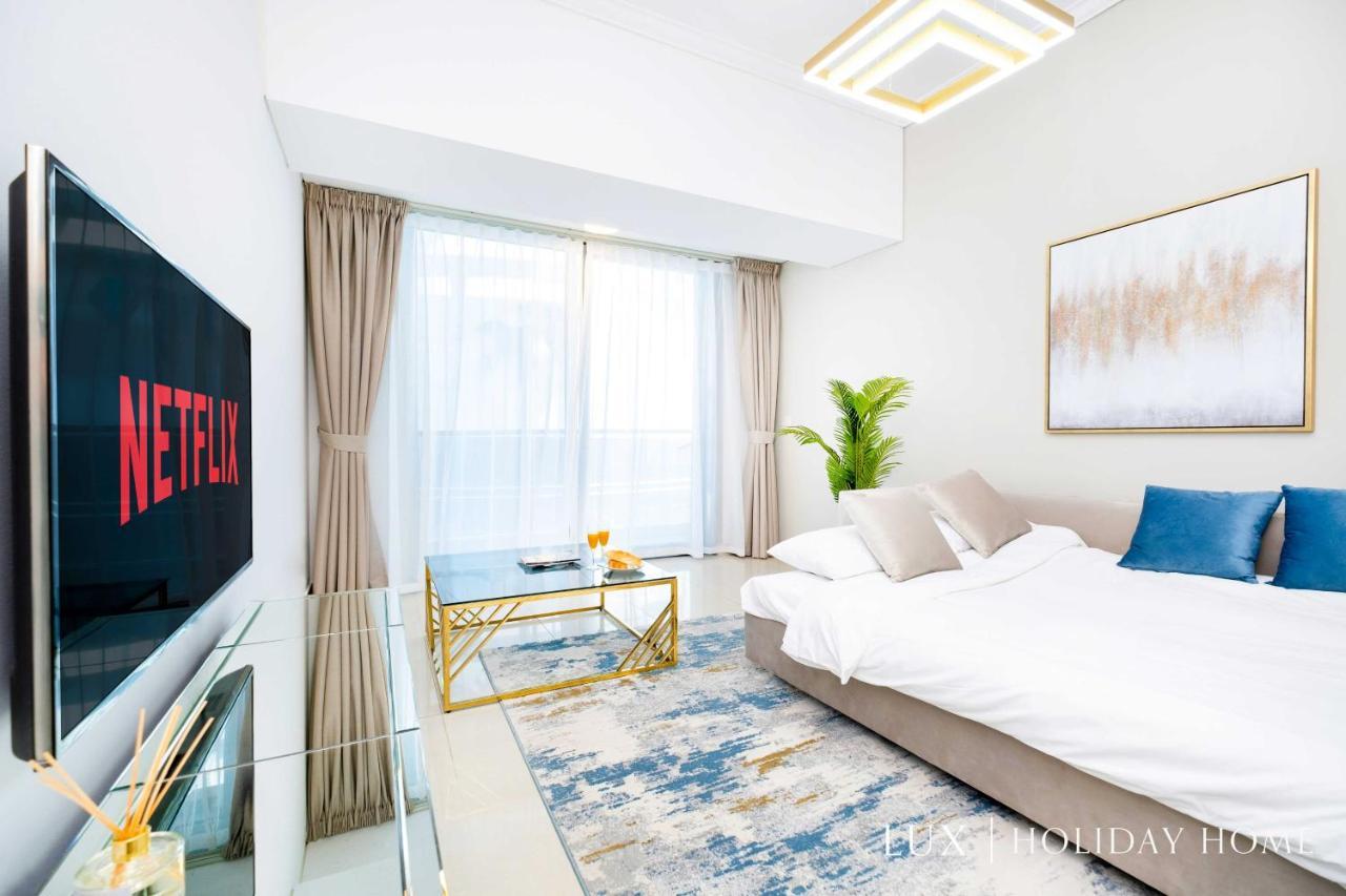 Lux The Executive Ocean View 2 *