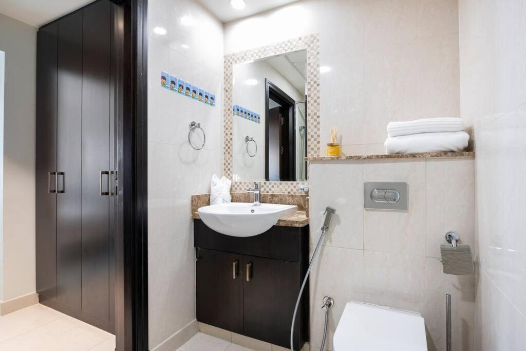 Apartment Balqis Residense Palm Jumeirah,pool, Beach, Floor, Full Sea View, Restaurants