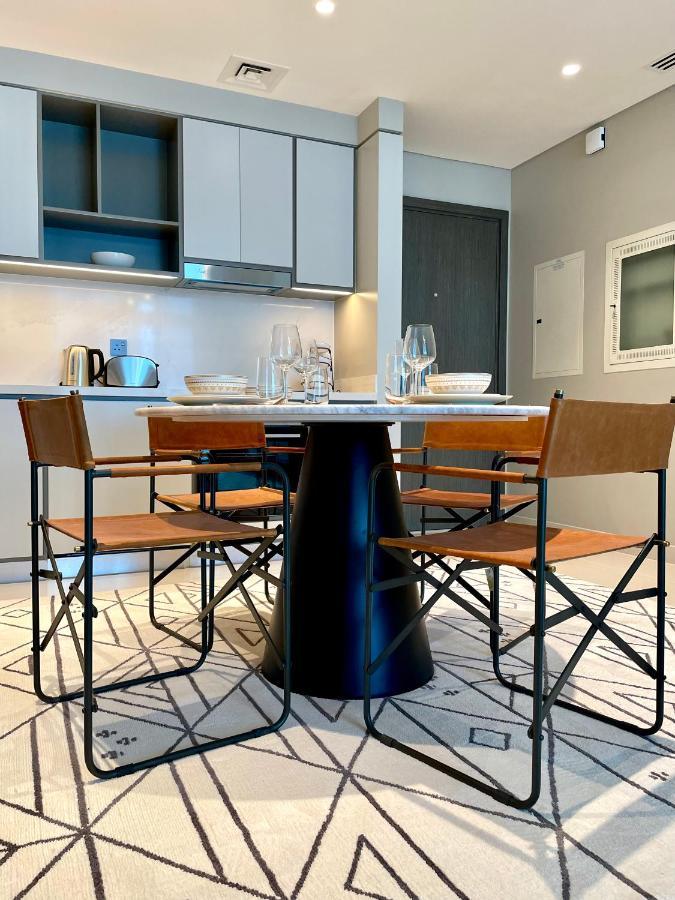Apartment Dar Vacation - Luxury White & Badge 1bdr Palm View