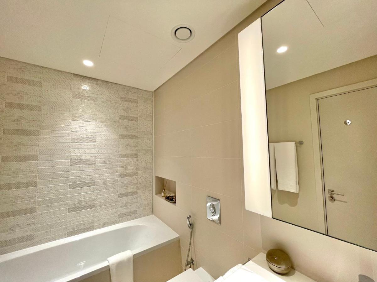 Apartment Dar Vacation - Luxury White & Badge 1bdr Palm View Dubai