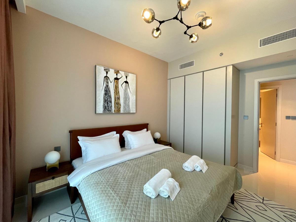 Apartment Dar Vacation - Luxury White & Badge 1bdr Palm View *