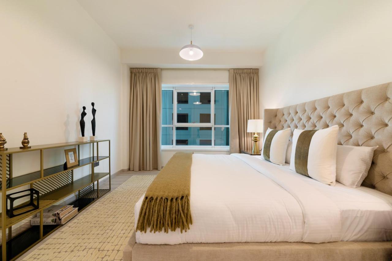 Maison Privee - Millennium Executive Tower Dubai