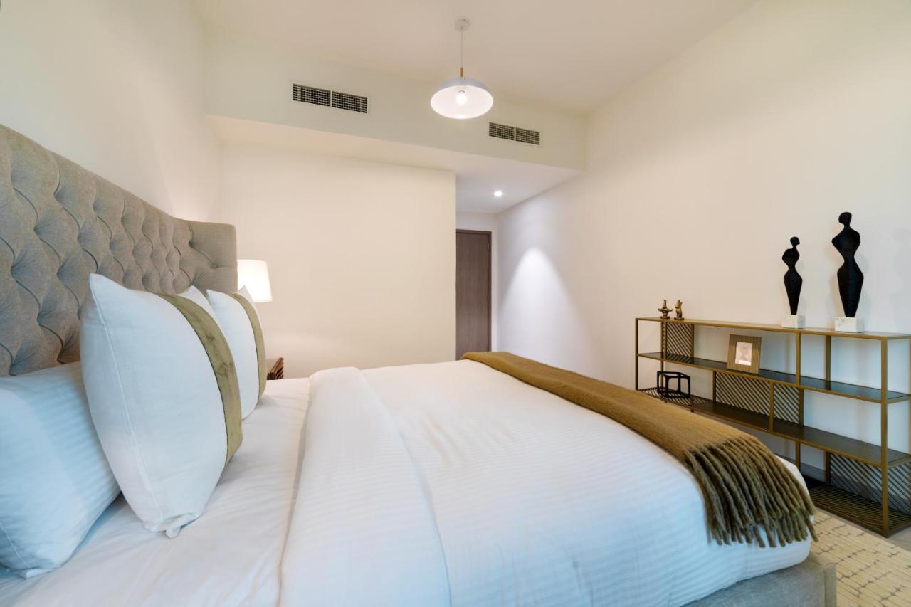Maison Privee - Millennium Executive Tower Apartment Dubai