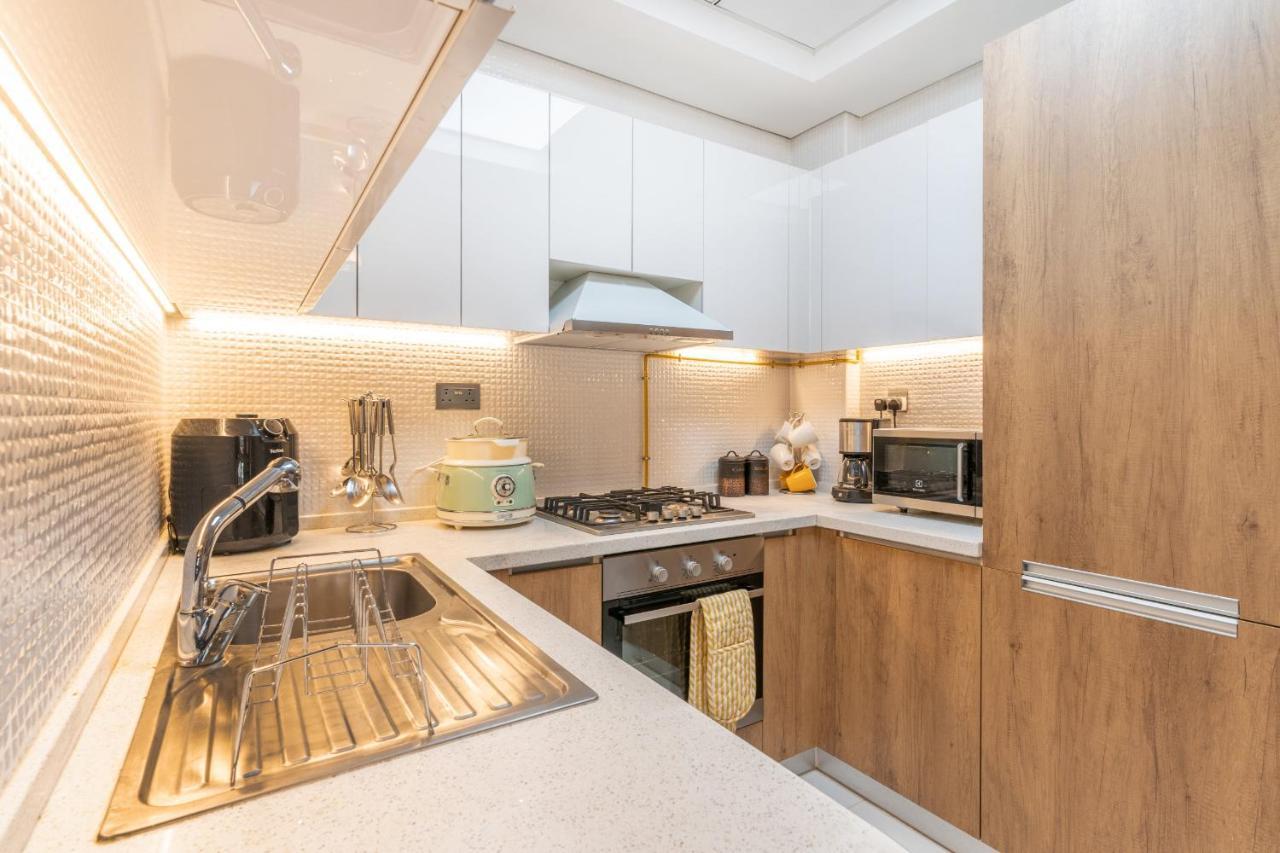 Superb Amenities - 1br In Resortz By Danube,arjan - Allsopp&allsopp Apartment