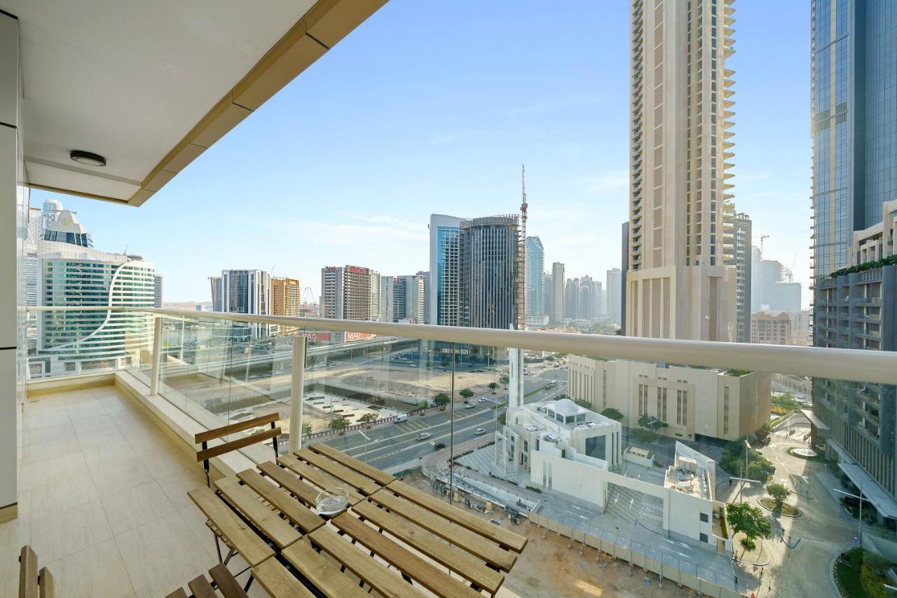 Bright & Vibrant 2br+kids 7min To Mall * Dubai