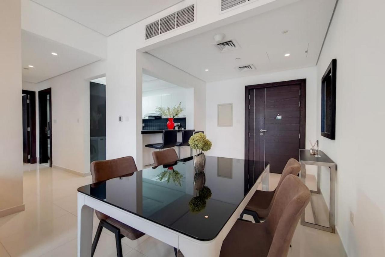 Silverene Tower B, Marina - Vibrant Two Bedroom Dubai