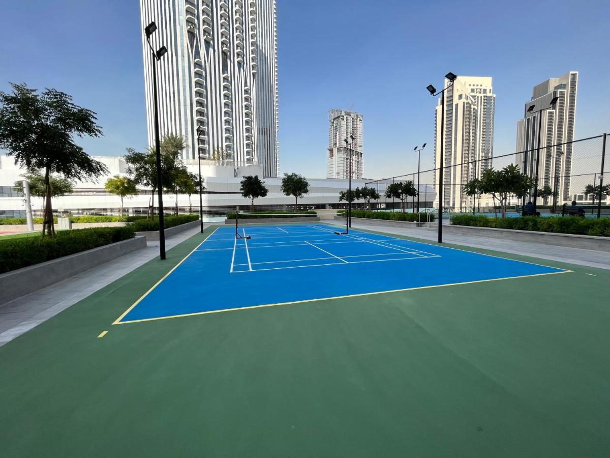 Luxury 1 Bedroom Sea View And Infinity Pool Apartment Dubai