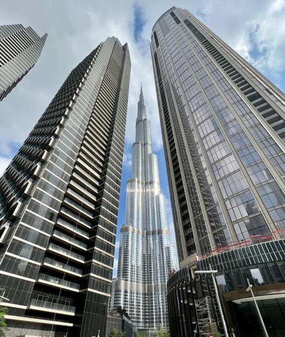 Apartment In Downtown Dubai, 3min Walk To Burj Khalifa & Mall Dubai