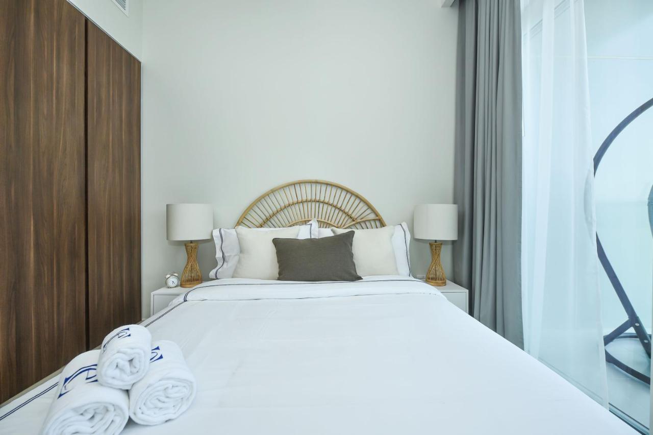 Brand New Reva 1 Bedrooms Apts - Business Bay Apartment *