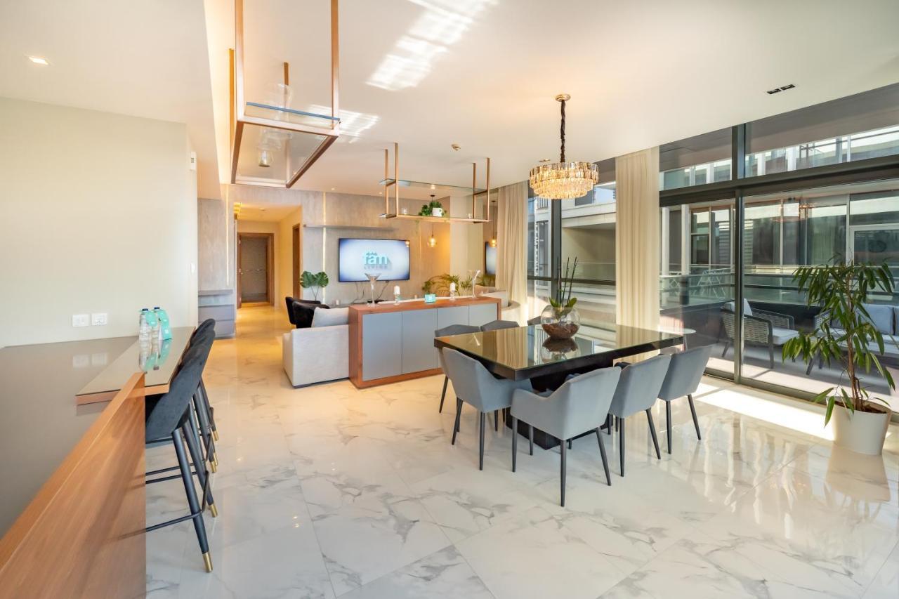 Apartment Fam Living - Walk - Luxe Interiors Dubai