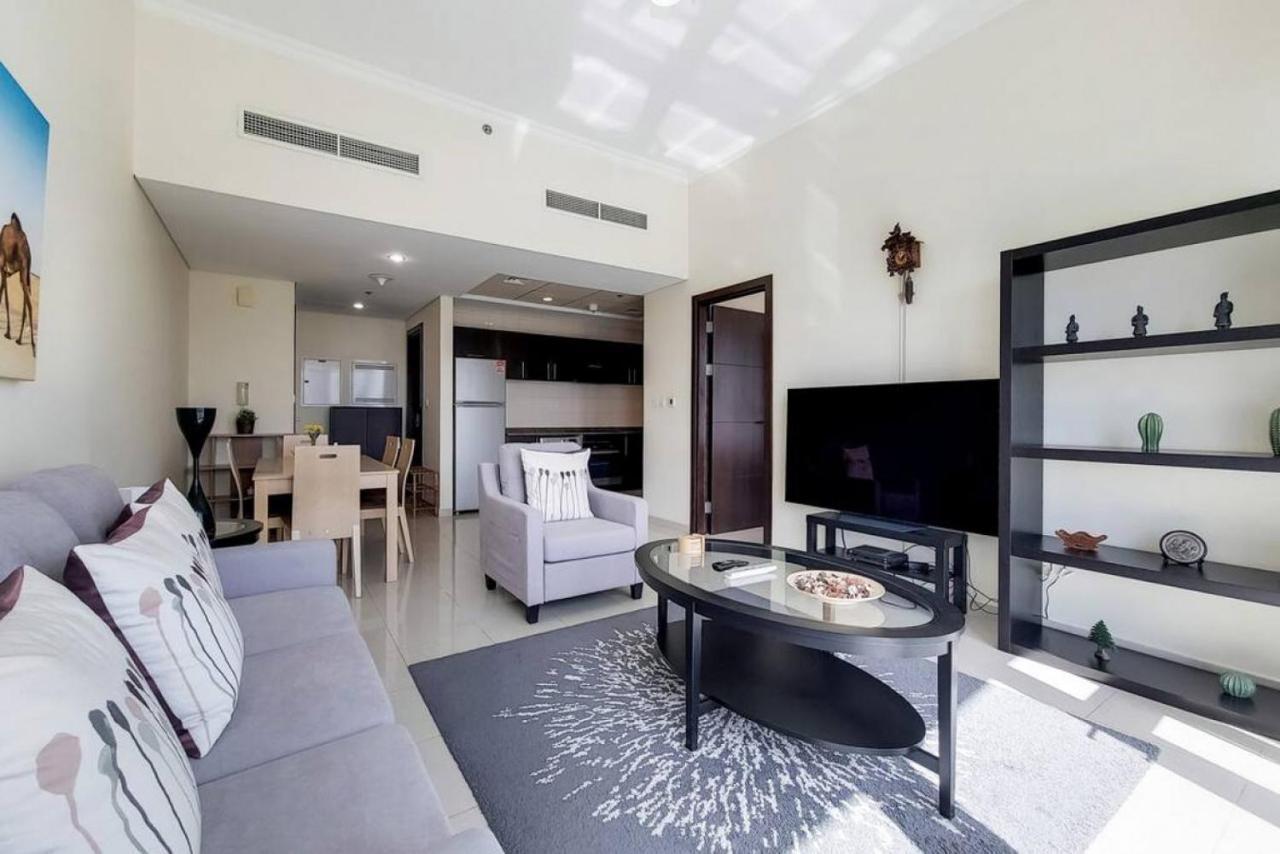 Bay Central, Marina - Peaceful One Bedroom Apartment Dubai