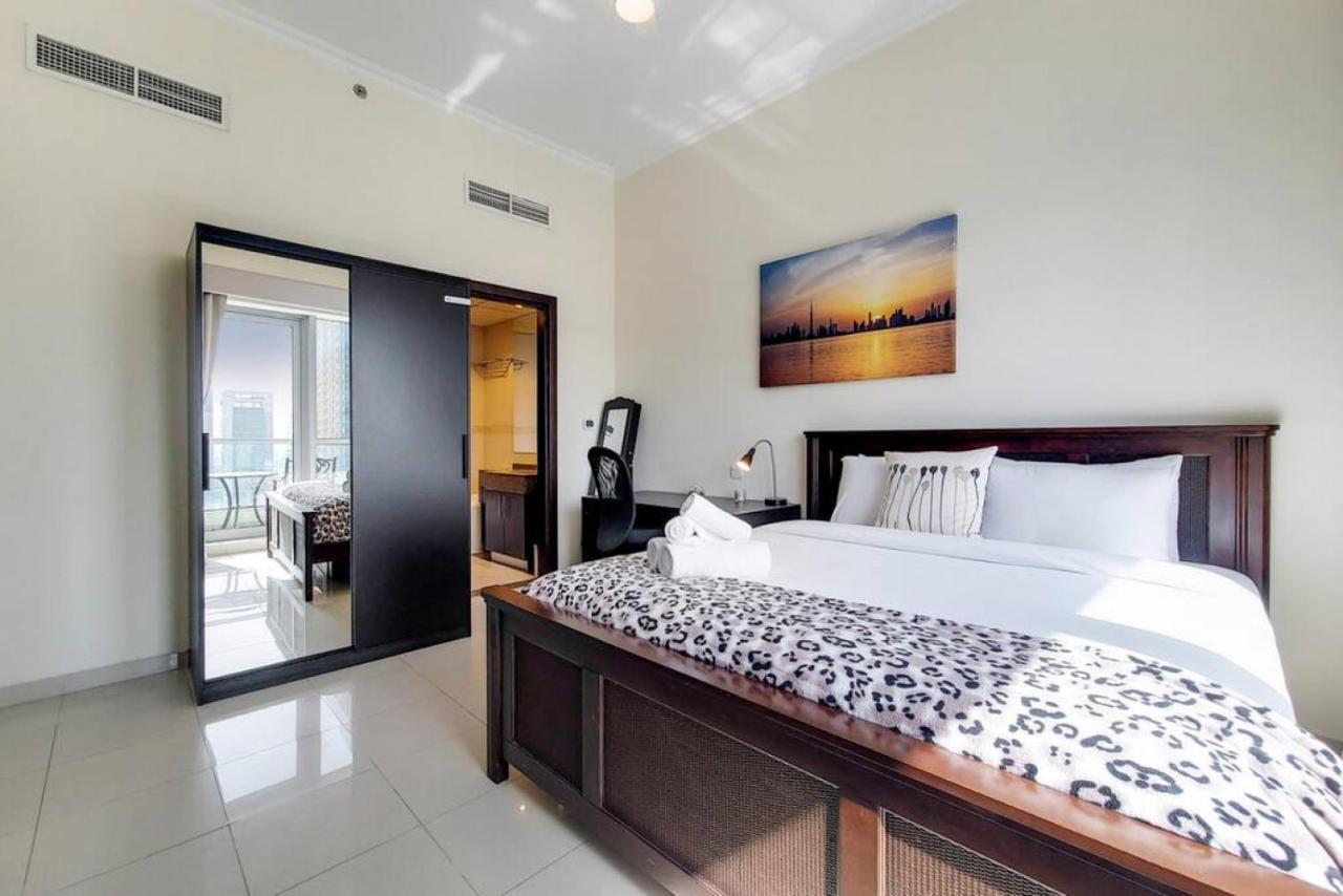 Bay Central, Marina - Peaceful One Bedroom Apartment *