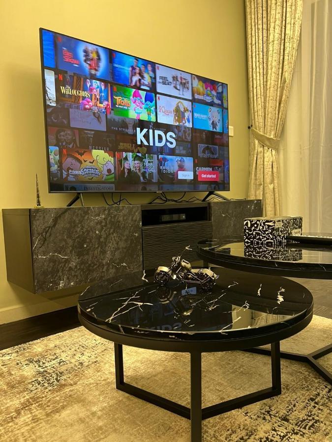 Luxury 2 Bedroom With Burj Khalifa View