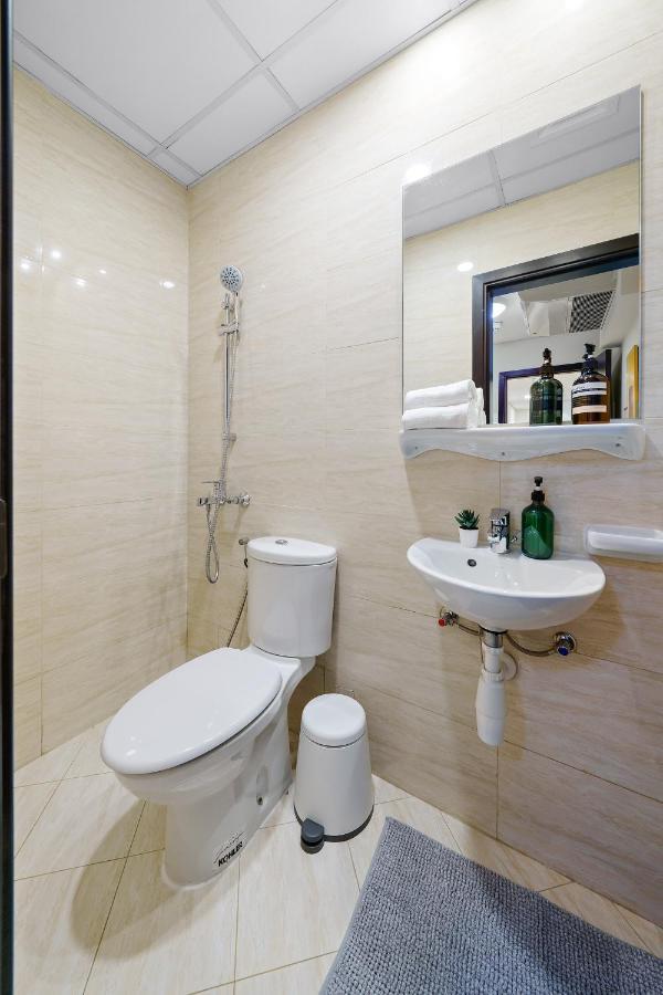 Bright & Vibrant 2br+kids 7min To Mall * Dubai
