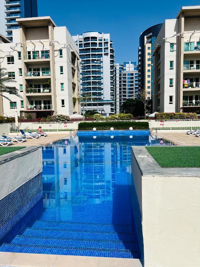 Apartment Koala & Tree - Luxurious 1br In The Greens, Stays Up To 4 !!