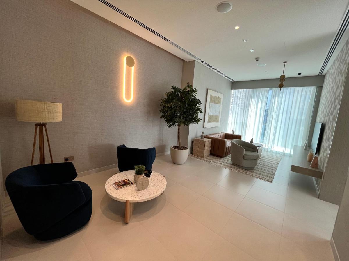 Apartment Luxury 1 Bedroom Sea View And Infinity Pool Dubai