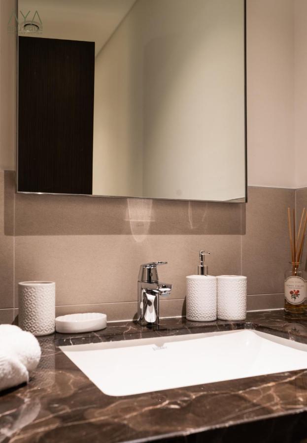 Fancy One Bedroom In Downtown Apartment *