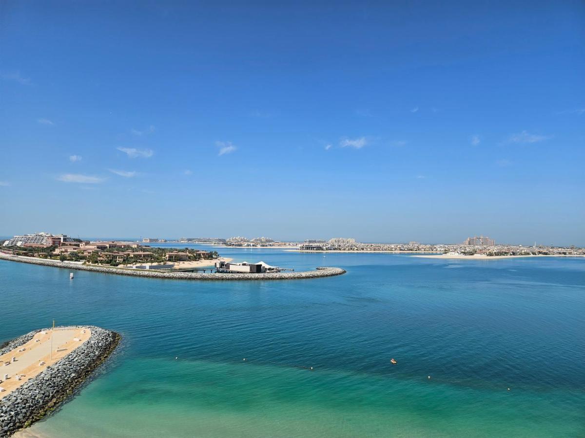 Vacay Lettings - Private Access -emaar Beachfront * Dubai