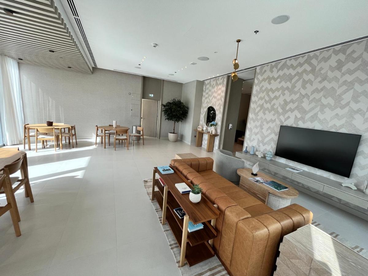 Luxury 1 Bedroom Sea View And Infinity Pool Apartment