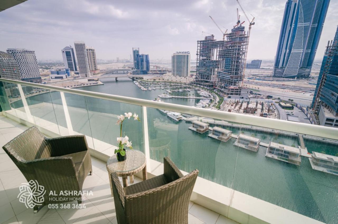 Oskena Vacation Homes-damac Maison Canal View Dubai