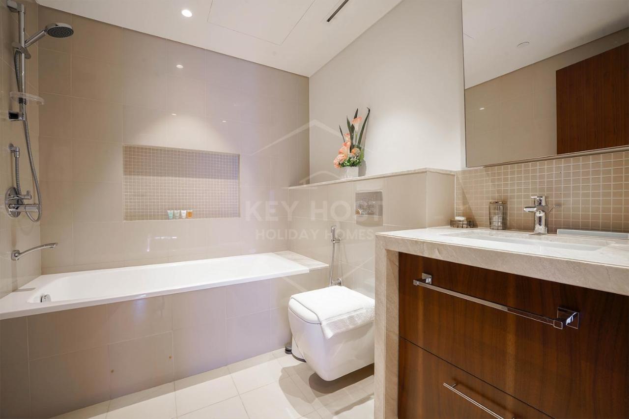 Keyhost - Spacious 2br - Full Burj Khalifa View Downtown - K1570 Apartment