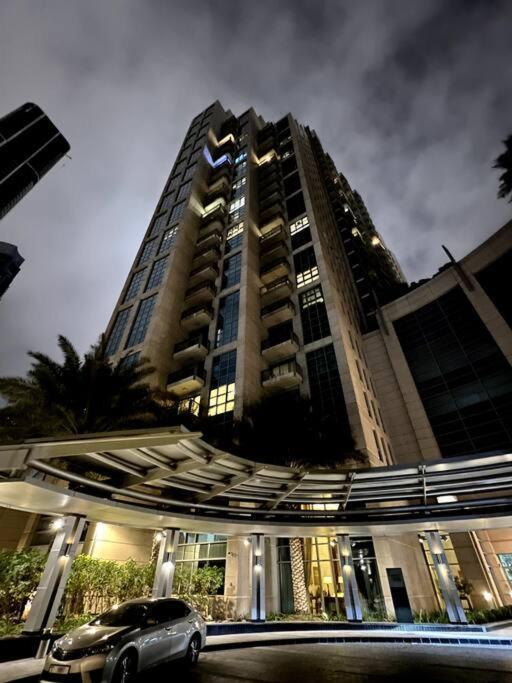 Apartment In Downtown Dubai, 3min Walk To Burj Khalifa & Mall