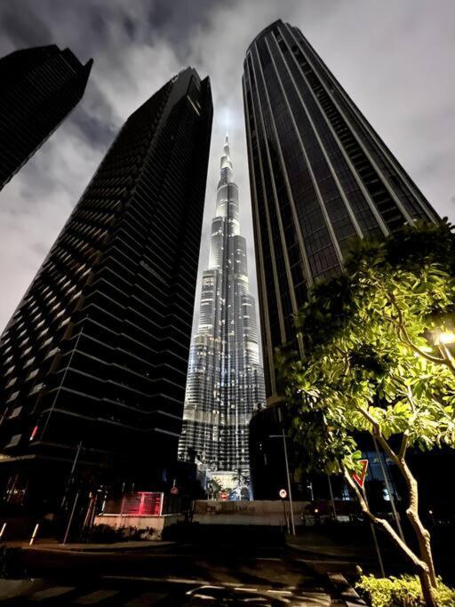 Apartment In Downtown Dubai, 3min Walk To Burj Khalifa & Mall