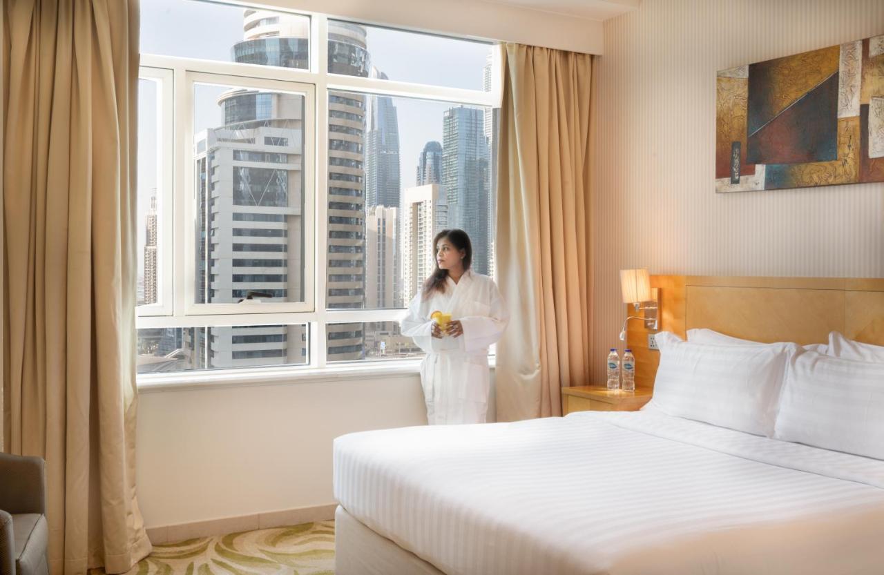 Oaks Liwa Heights Aparthotel 3*