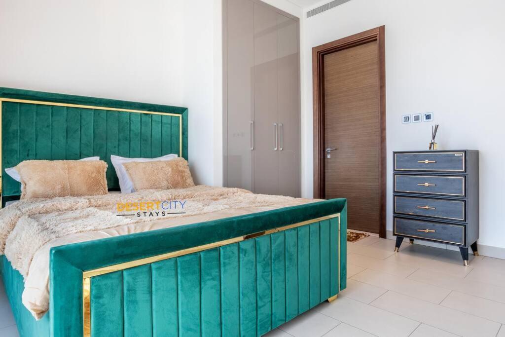 1 Bed In Sobha Hartland Hosted By Desert *