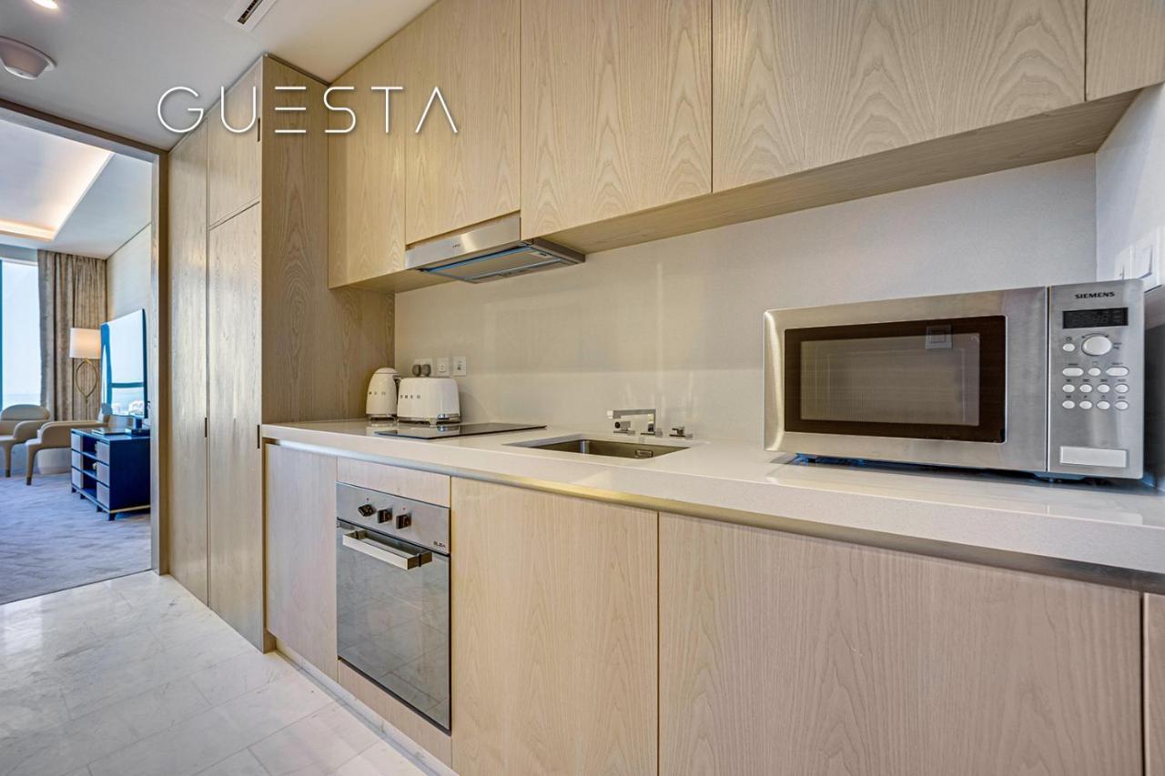 Apartment The Palm Tower, Nakheel Mall, Palm Jumeirah