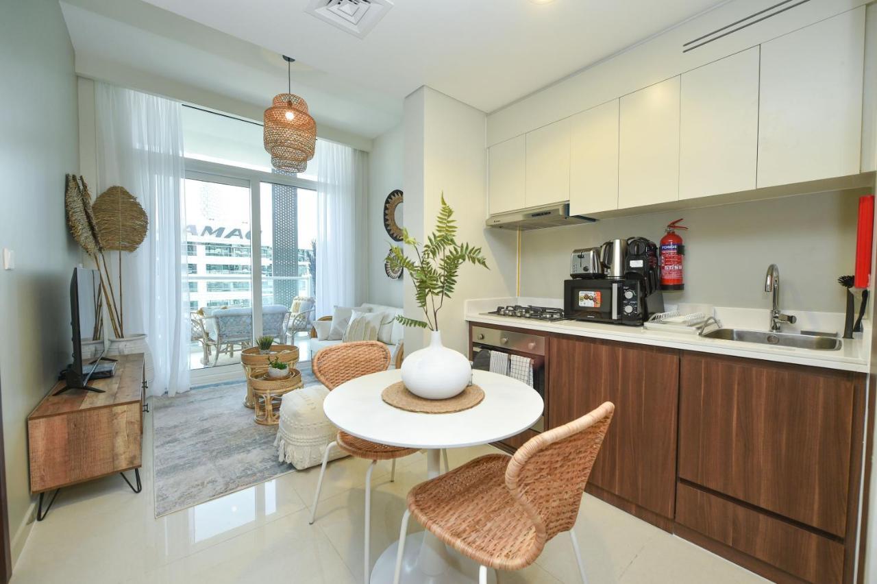 Apartment Brand New Reva 1 Bedrooms Apts - Business Bay *