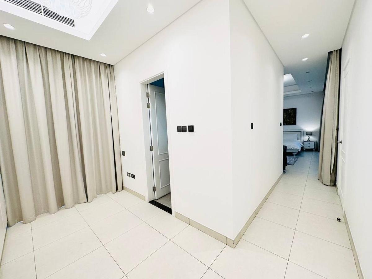 Vip 5 Bedroom Private Pool Lift Luxury *