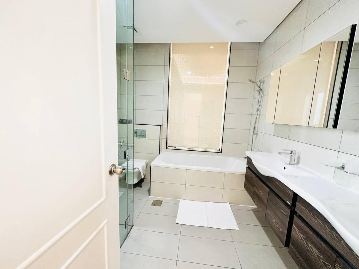 Vip 5 Bedroom Private Pool Lift Luxury Villa