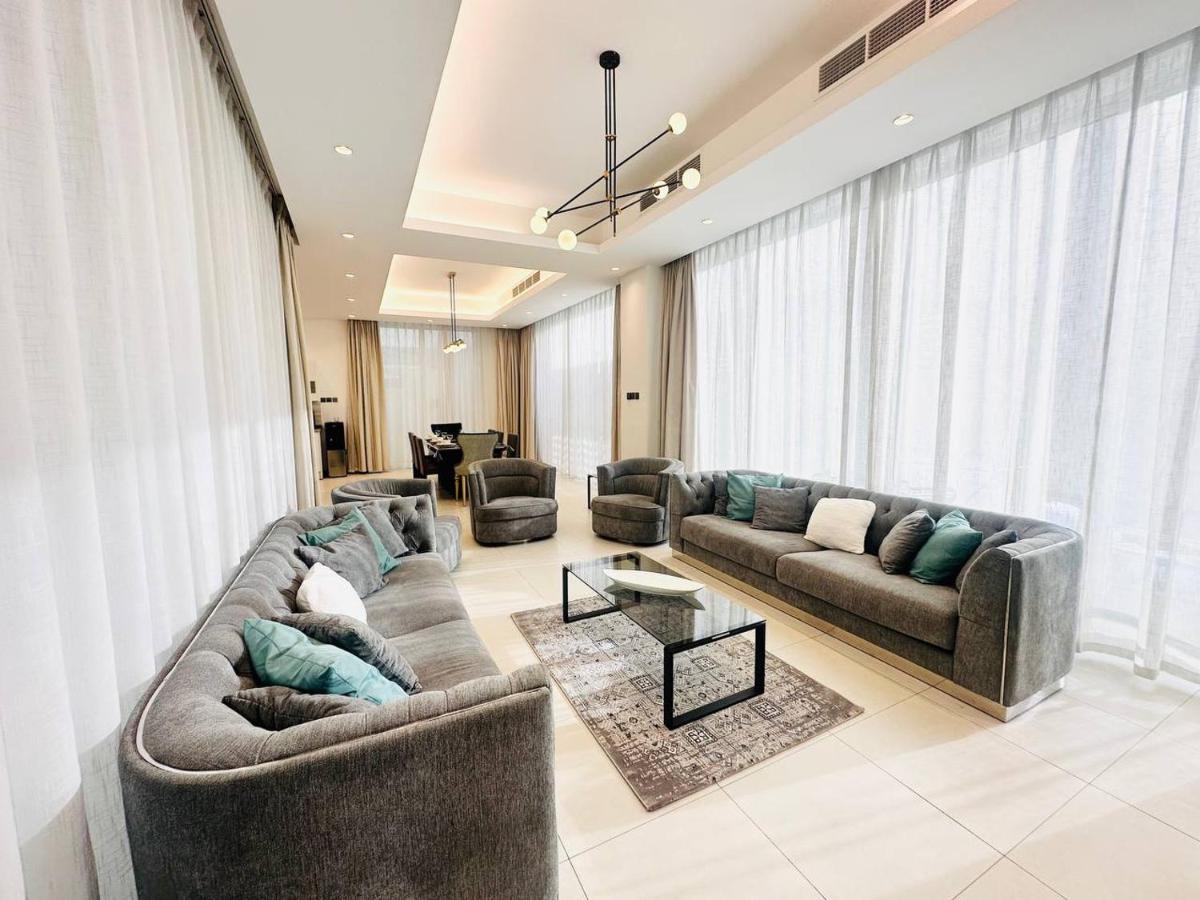 Vip 5 Bedroom Private Pool Lift Luxury *
